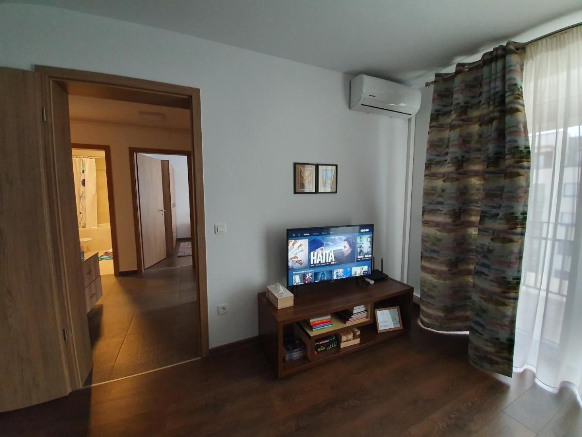 Mei Brasov Luaran gambar